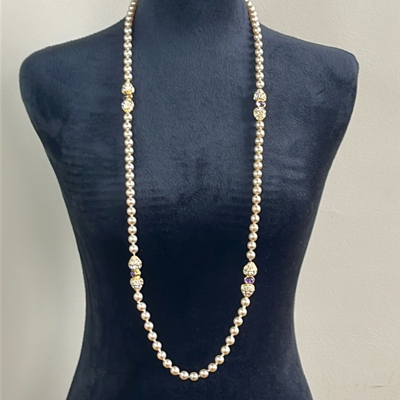 Vintage Nolan Miller Faux Pearl Rhinestone Gold tone Necklace - Picture 1 of 11